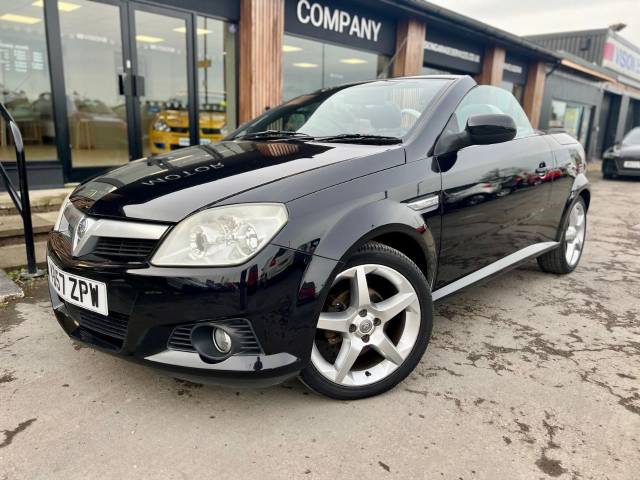 Vauxhall Tigra 1.4i 16V Exclusiv 2dr Convertible Petrol Black