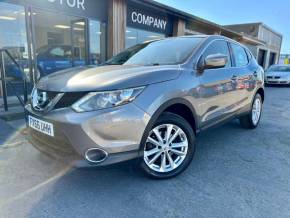 NISSAN QASHQAI 2016 (66) at Vision Garage Services Grimsby