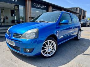 RENAULT CLIO 2003 (53) at Vision Garage Services Grimsby