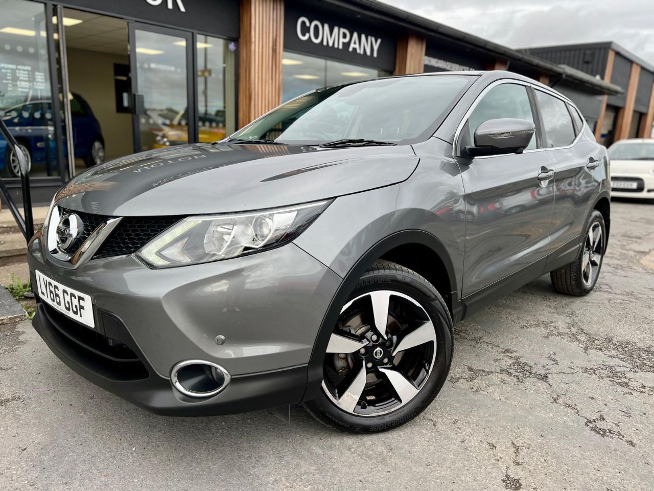 2016 Nissan Qashqai