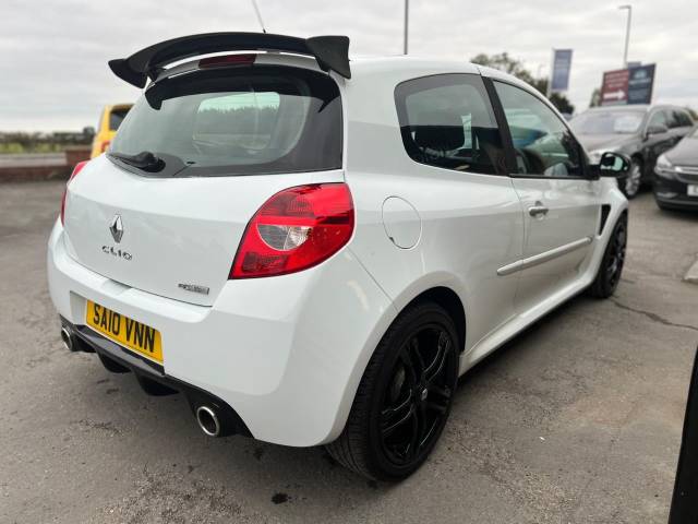 2010 Renault Clio 2.0 16V RenaultSport 200 3dr