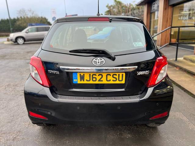 2012 Toyota Yaris 1.33 VVT-i TR 5dr