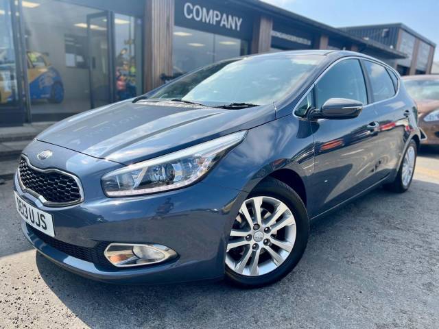 Kia Ceed 1.6 CRDi 3 EcoDynamics 5dr Hatchback Diesel Blue