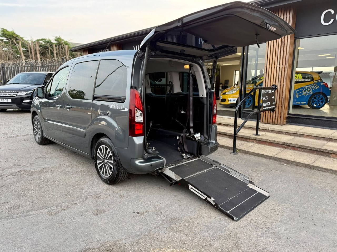2015 Peugeot Partner Tepee