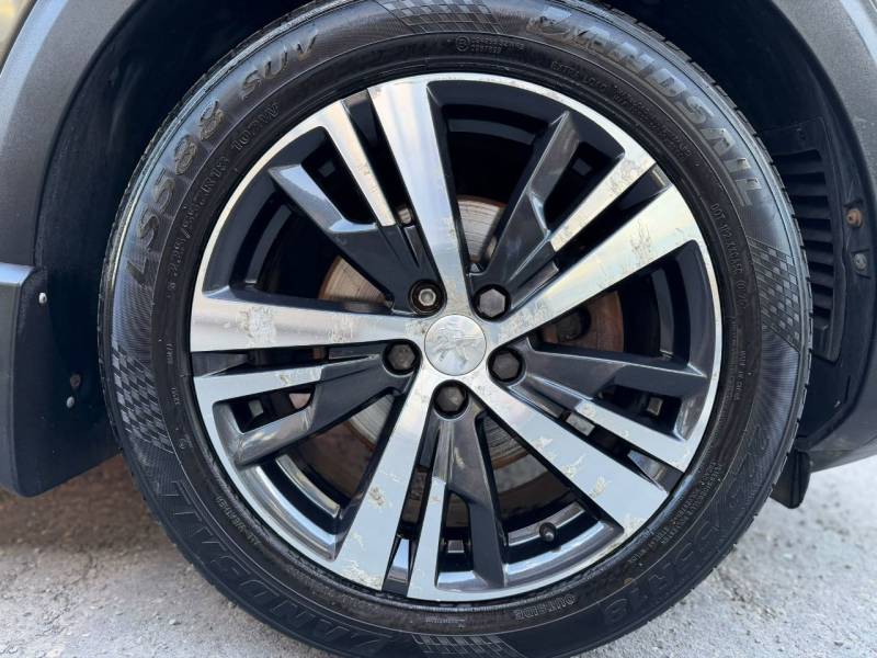 Peugeot 3008 2018 (18)